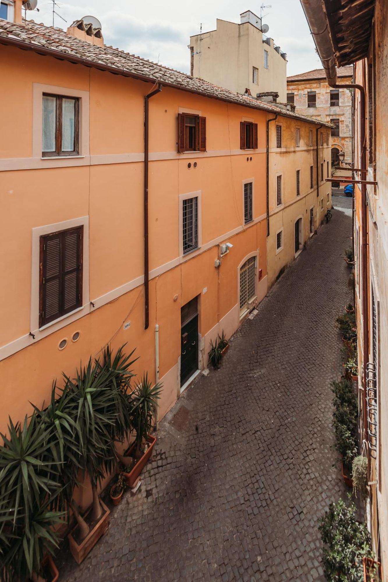 Nl Trastevere Рим Екстериор снимка