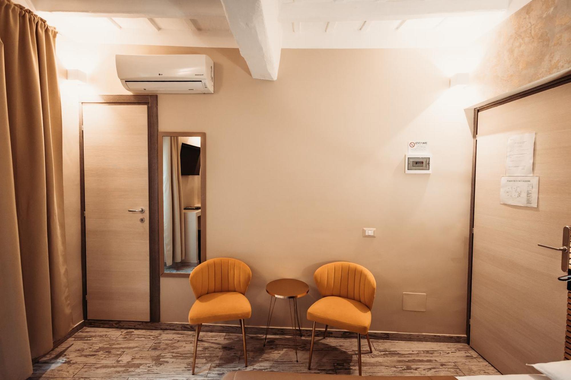 Nl Trastevere Рим Екстериор снимка